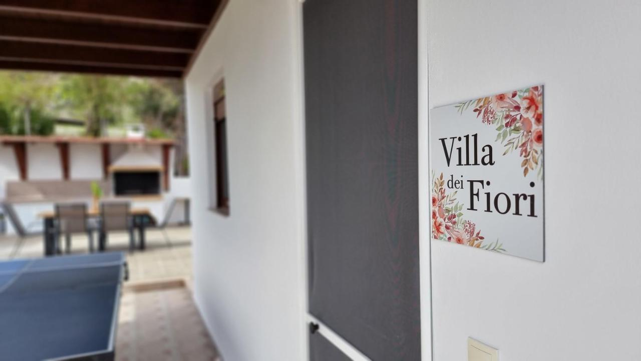 Villa Dei Fiori Kiotari Luaran gambar